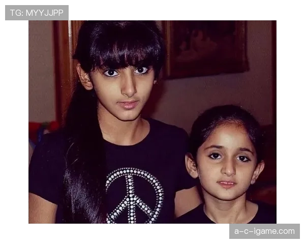 拉菲尼亚坚拒沙特重金邀约,坚守欧洲赛场梦想持续闪耀 拉菲尼亚坚拒沙特重金邀约,坚守欧洲赛场梦想持续闪耀