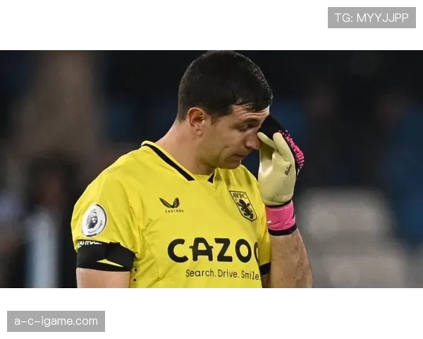 伊德里斯·盖耶英超赛季表现持续亮眼，助球队强势冲击荣耀