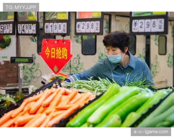 雷恩新赛季大换血，阵容调整后状态成焦点