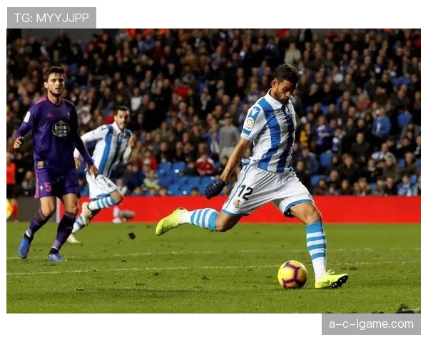 塞维利亚逆袭保级成功，状态回暖引关注西甲未来走势