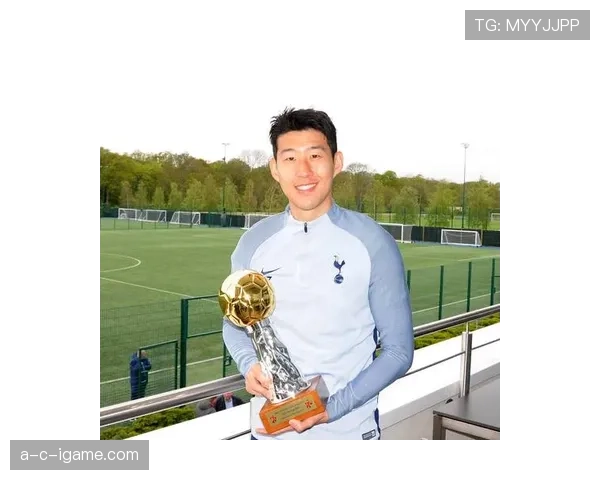 孙兴慜与本田圭佑亚洲巅峰期攻击方式及战术影响力对比 孙兴慜与本田圭佑亚洲巅峰期攻击方式及战术影响力对比